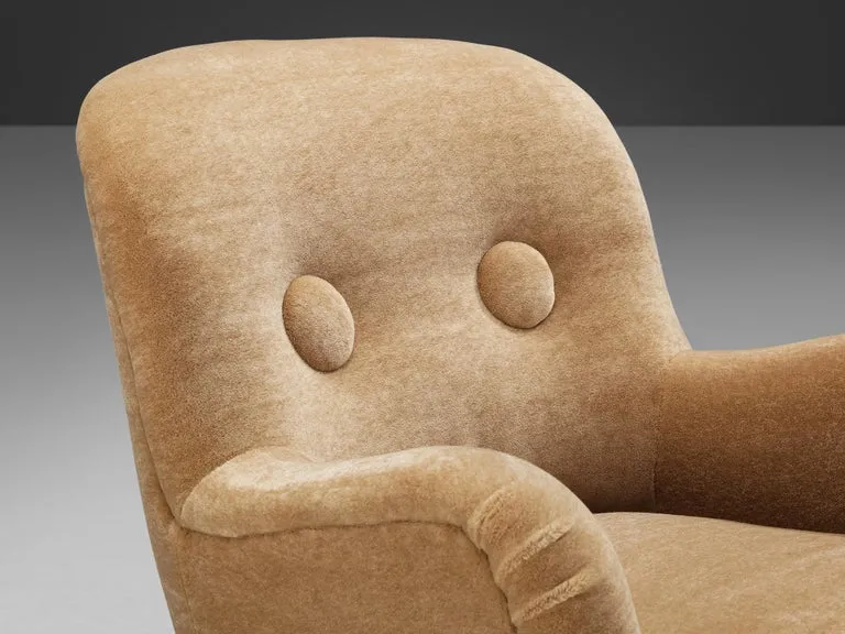 Berga Mobler Lounge Chair in Beige Teddy