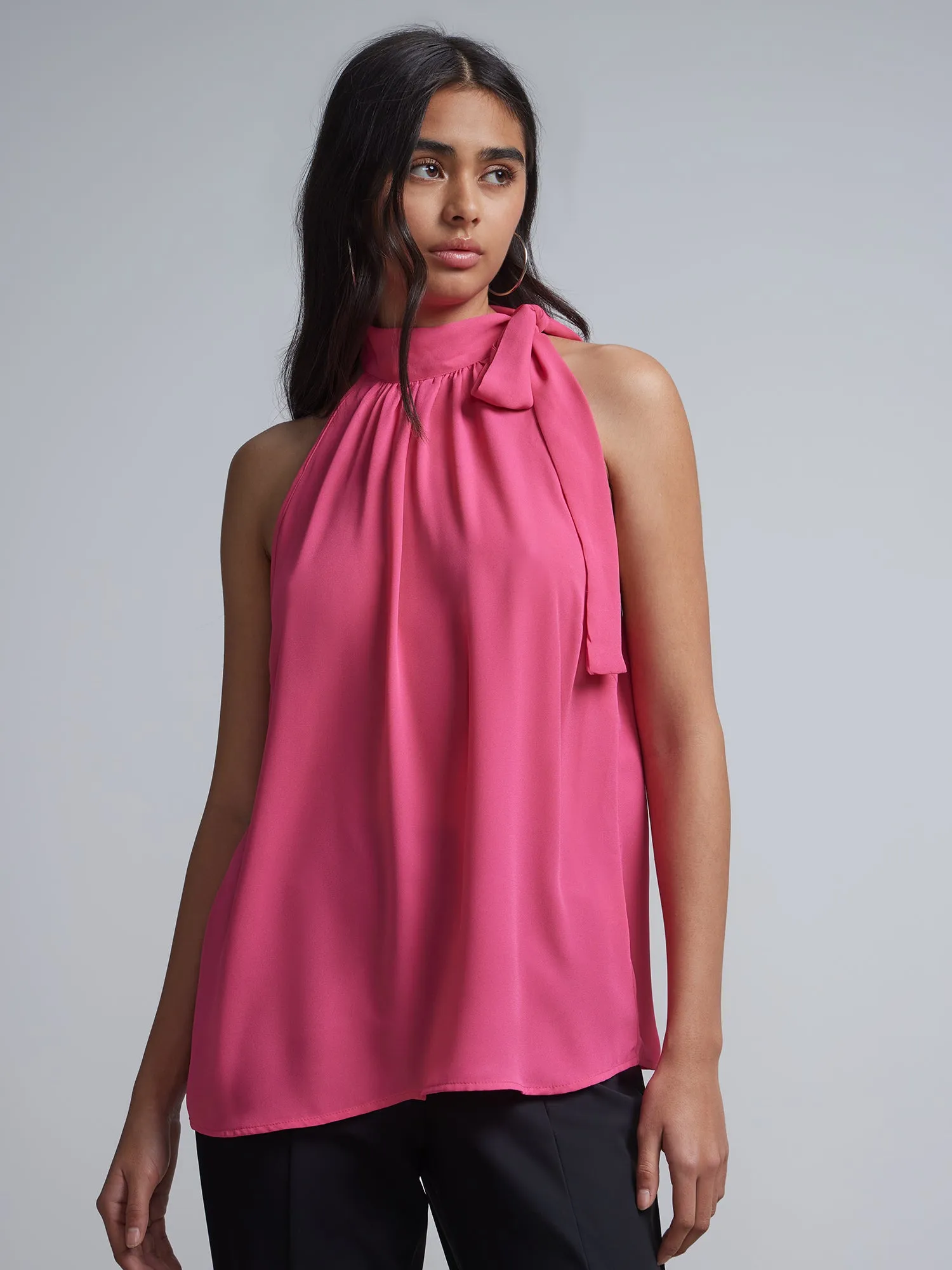 Bow-Neck Halterneck Blouse