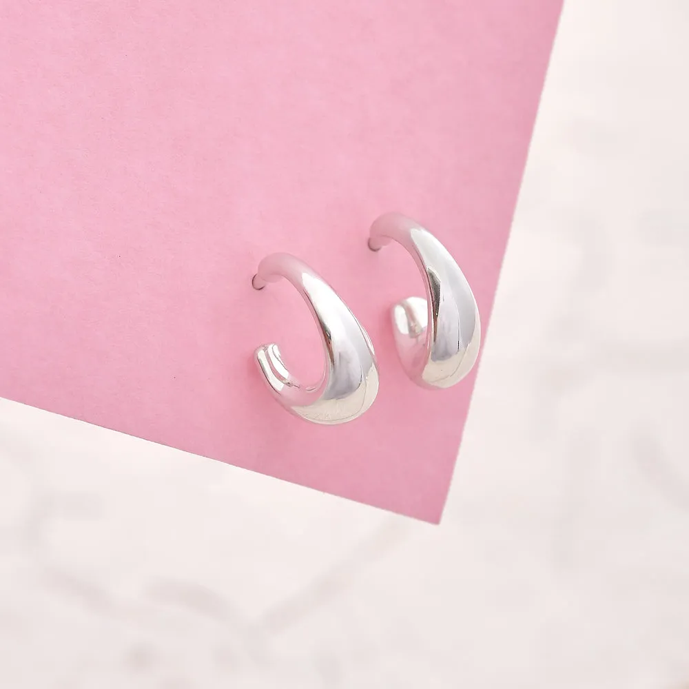 Classic Huggy Silver Hoop Earrings