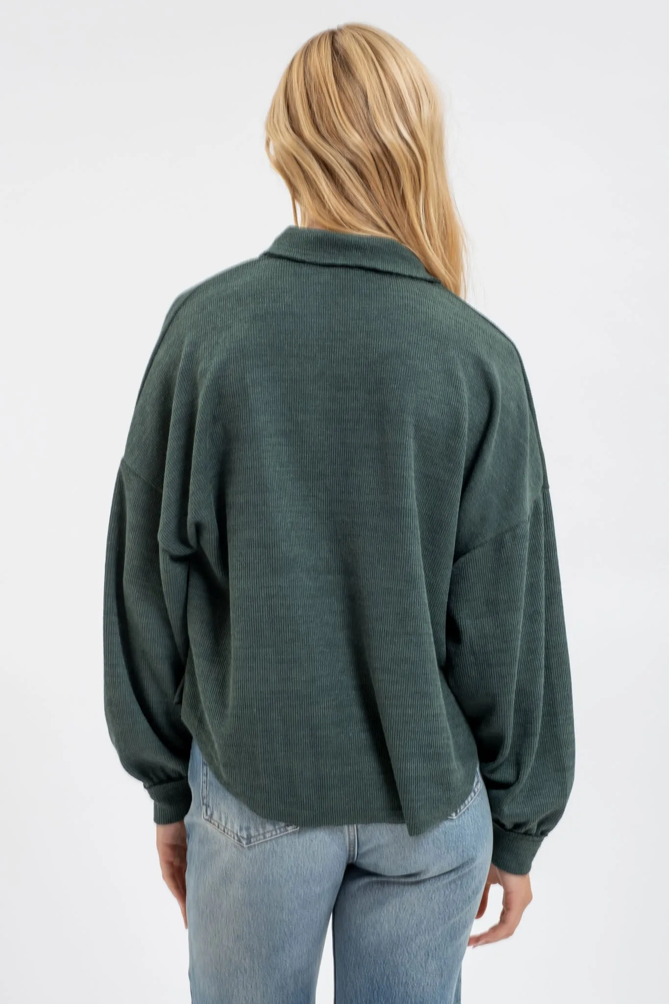 COLLARED RAW EDGE KNIT TOP