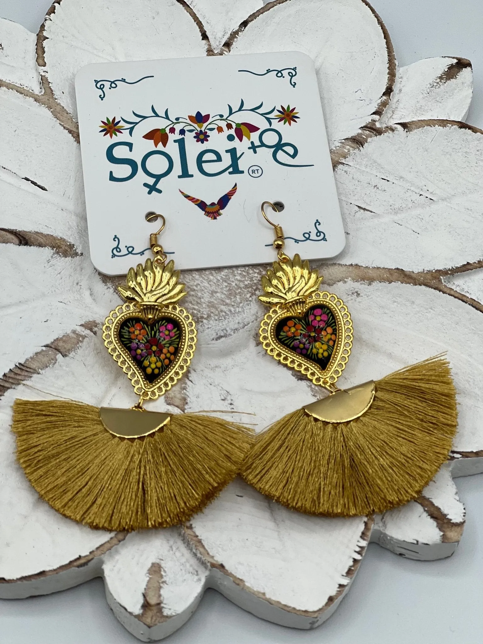 Corazon Sagrado Abanico Earrings