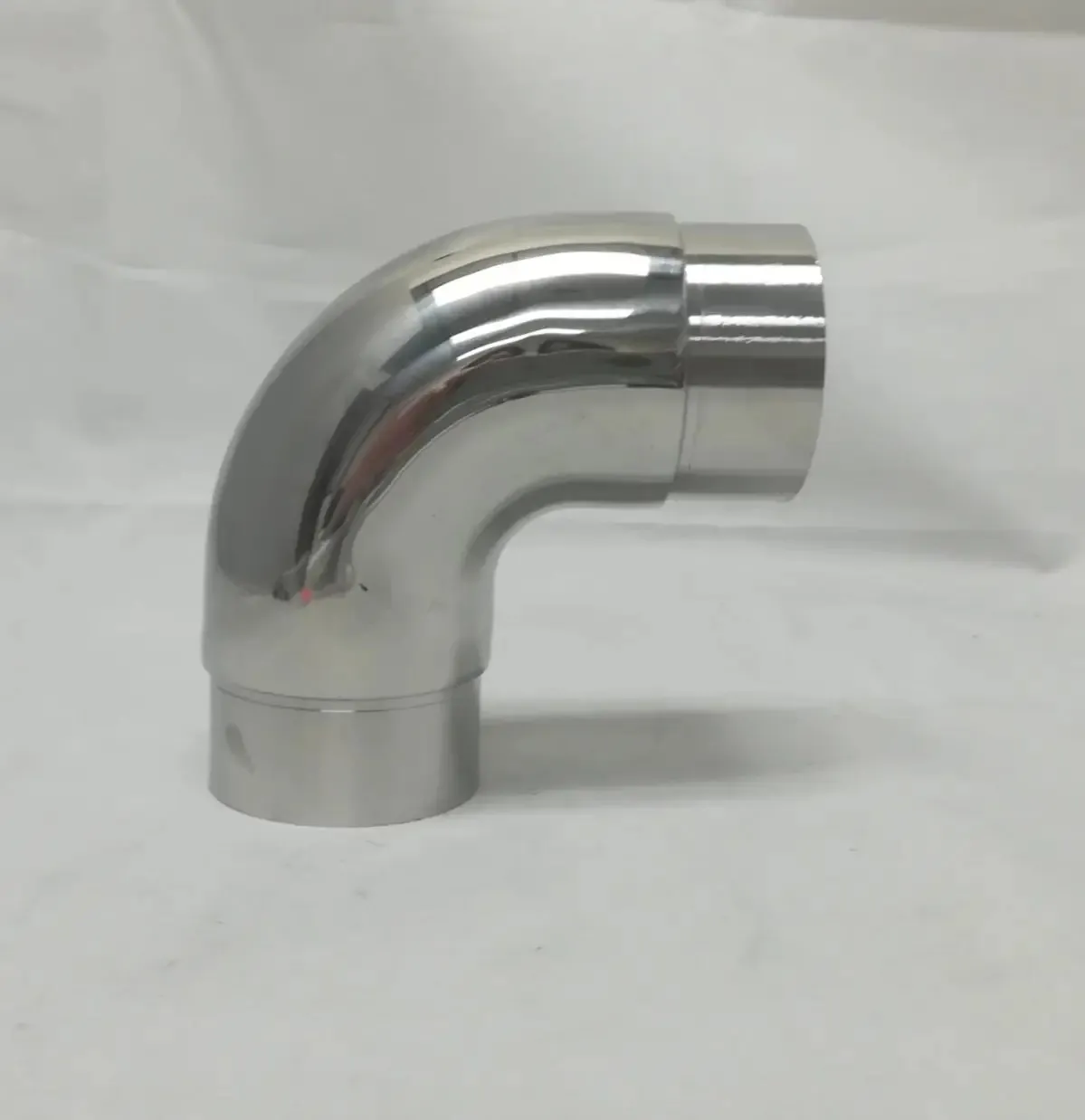 Flush Curved Elbow for 2" Tubing