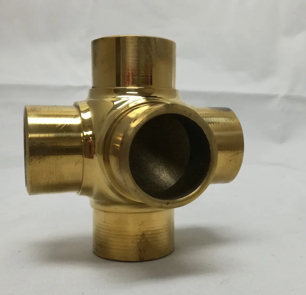 Flush Side Outlet Cross for 2" Tubing