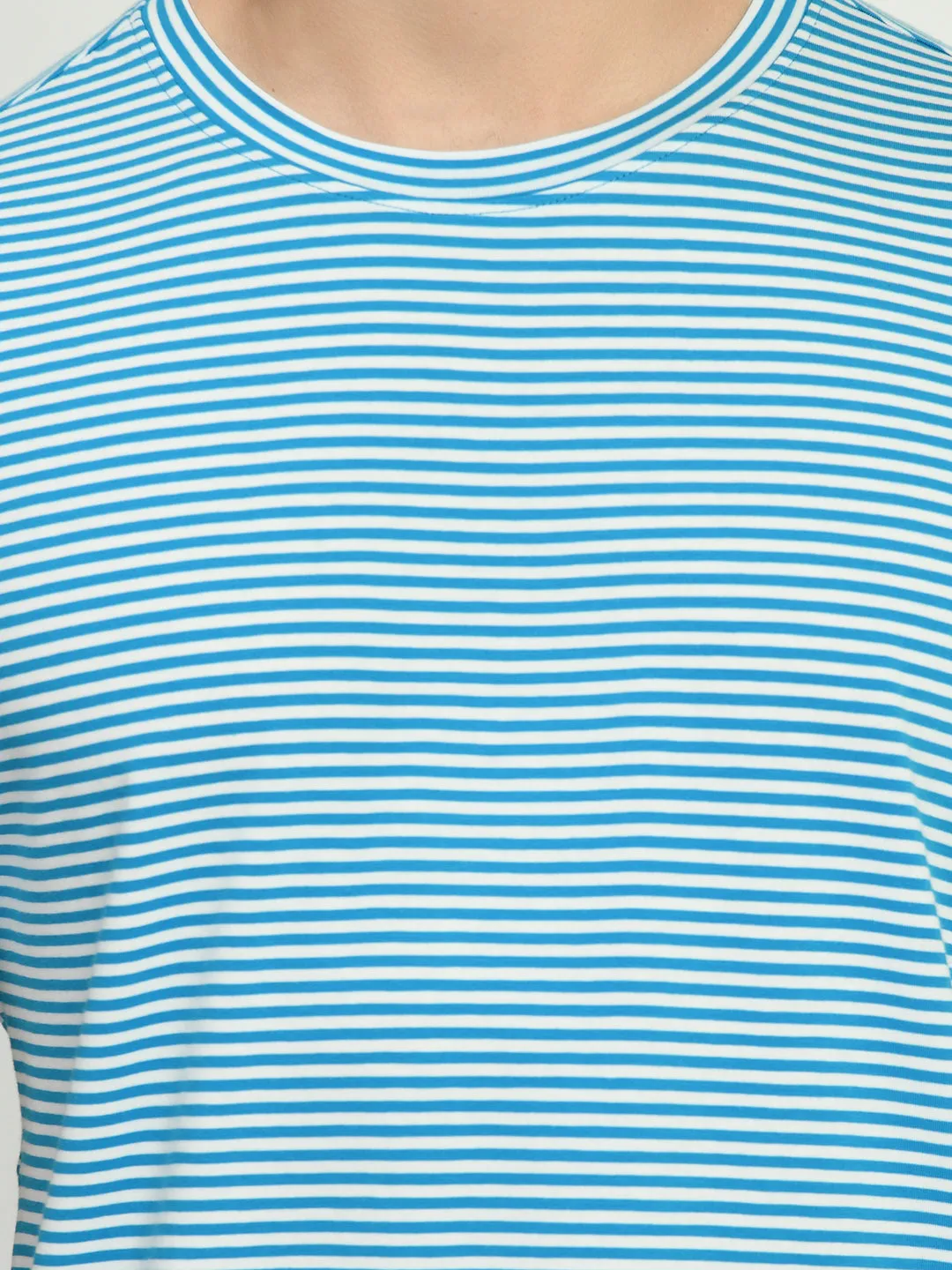 Men's Firozi White Simple Striped T-Shirt