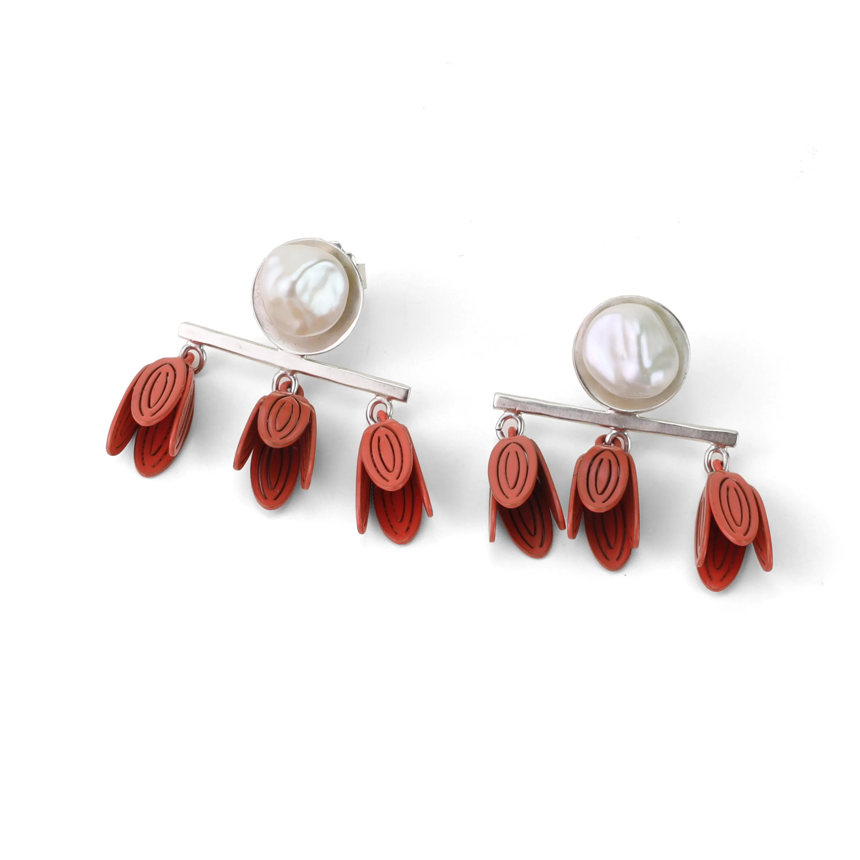 Paraiso Pearl Earrings by Sorrel Van Allen