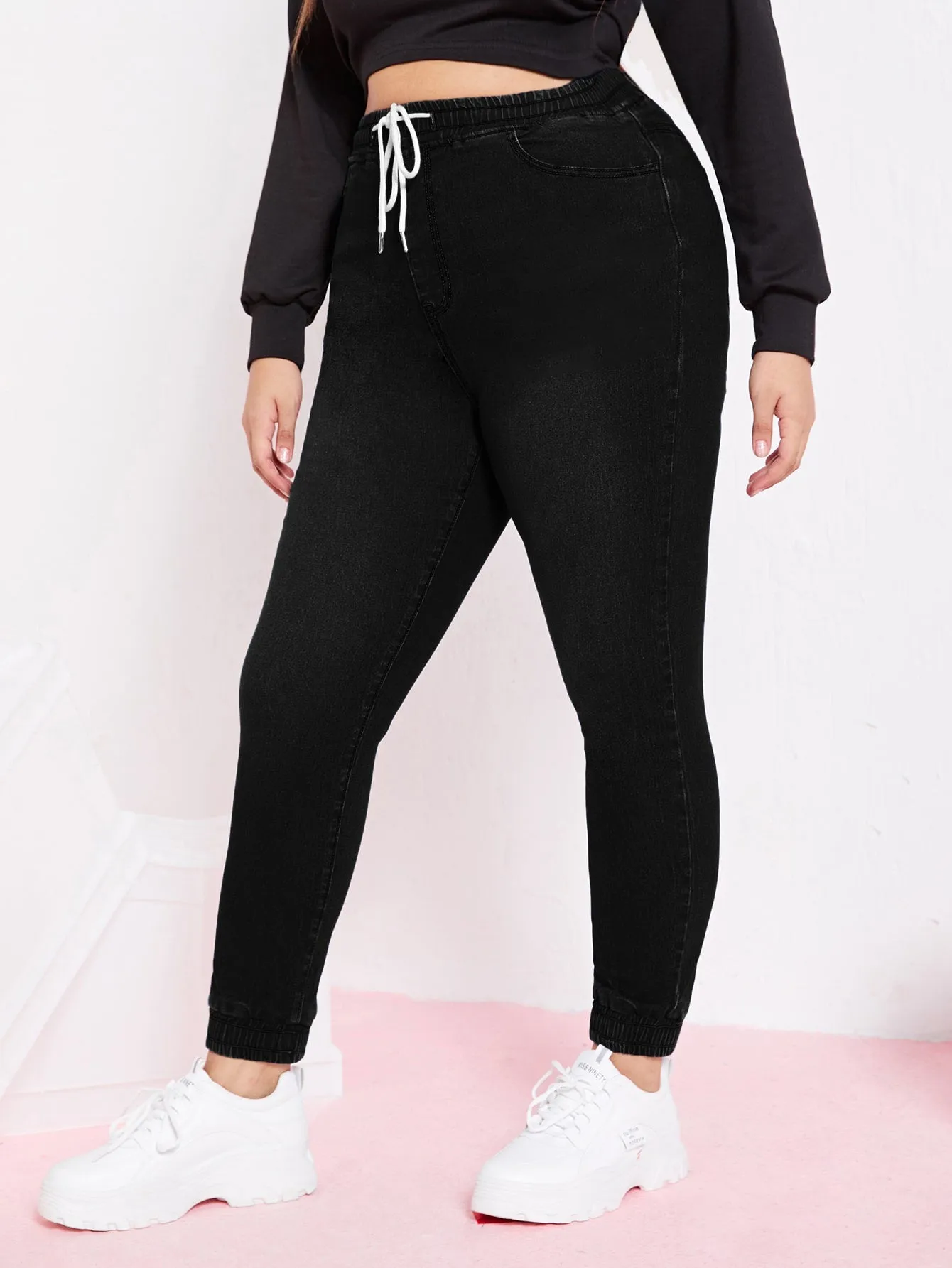 Plain Pocket High Waist Cropped Plus Size Jeans