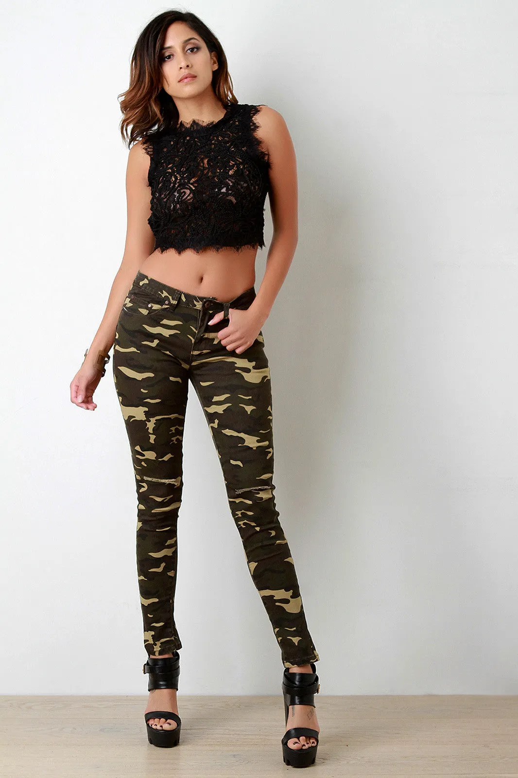 Razor Cut Knee Slit Camo Skinny Jeans