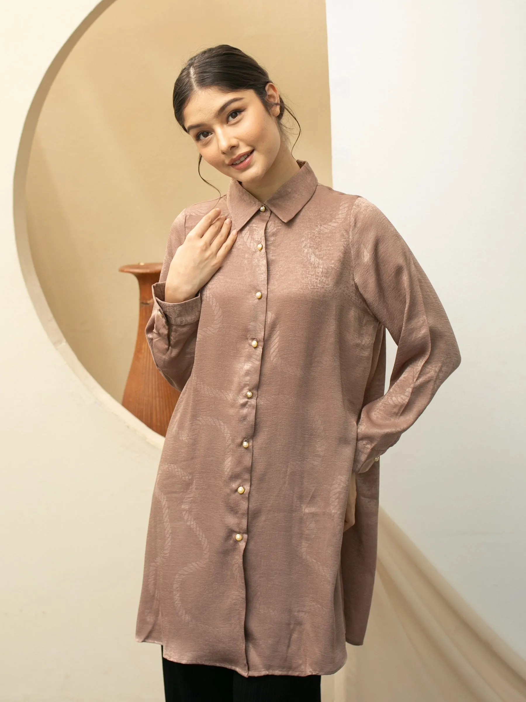 Soera Satin - Mocca