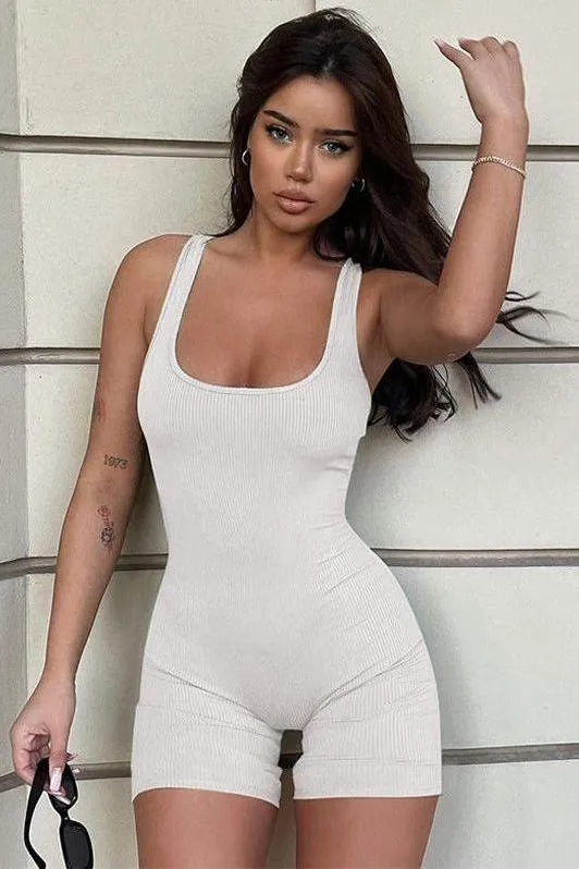 Solid U-Neck Slim Fit Backless Sport Jumpsuit