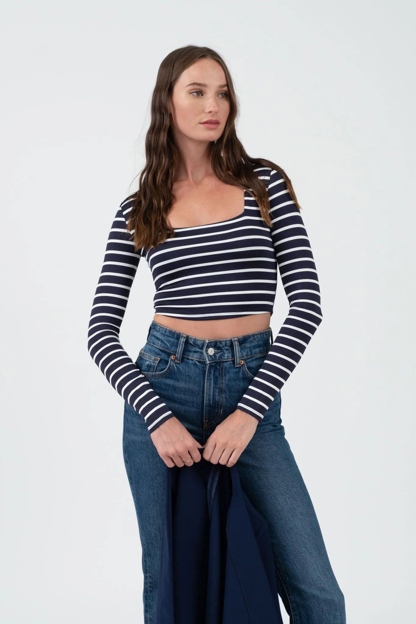 SQUARE NECK STRIPED LONG SLEEVE CROPPED KNIT TOP