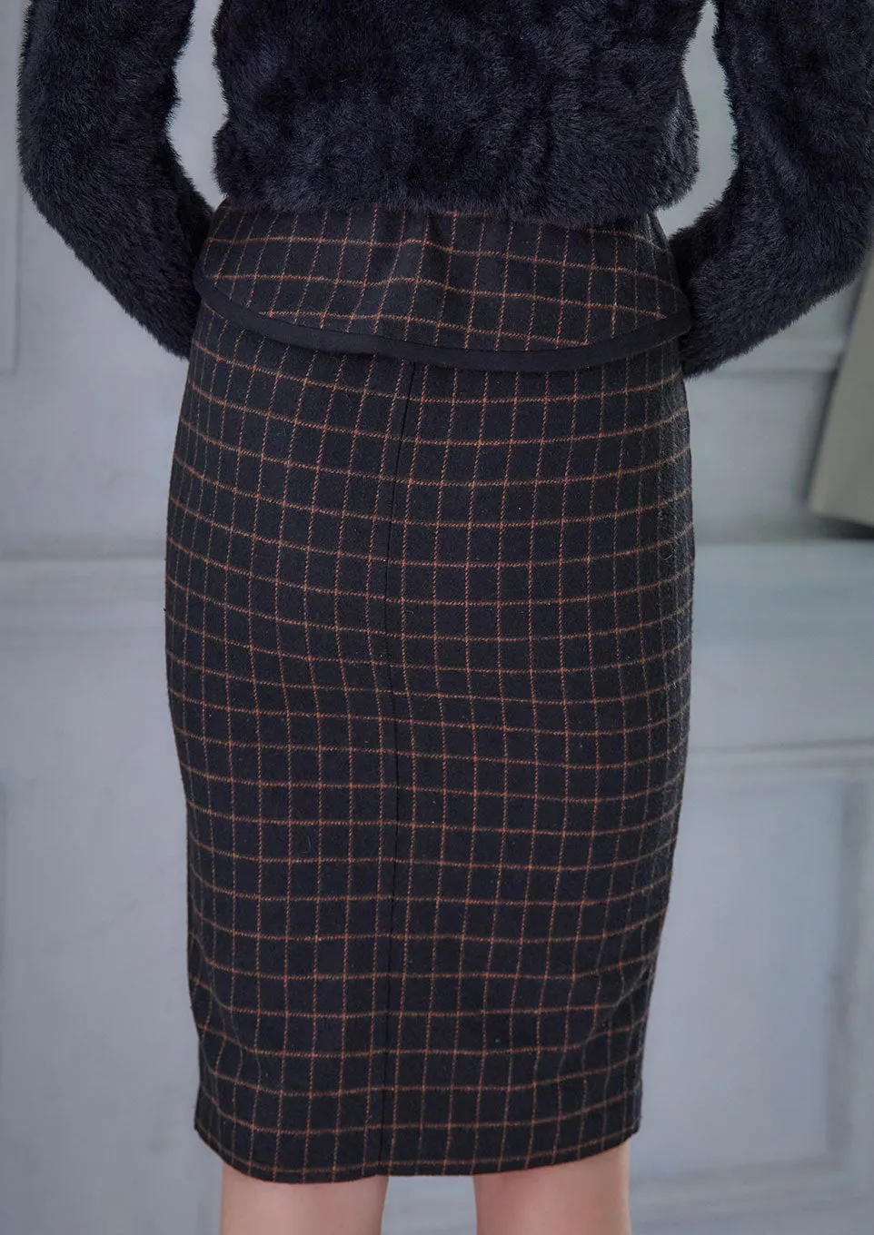 Windowpane pencil skirt